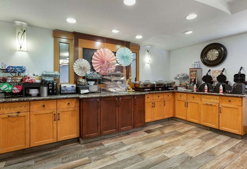 ホテル Best Western Plus Mccall Lodge And Suites