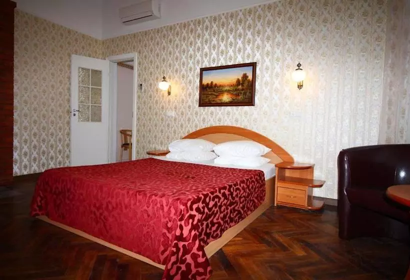 هتل Green Villa