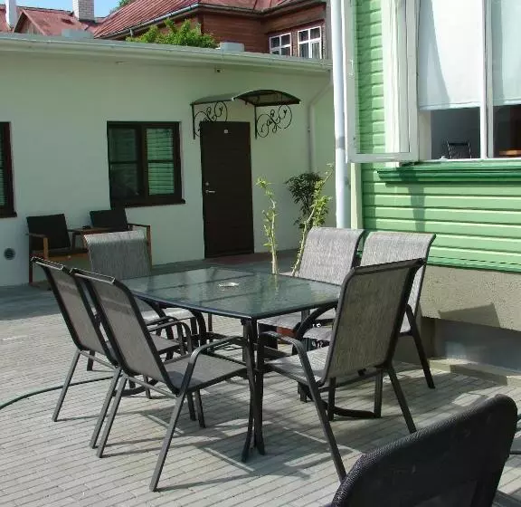هتل Green Villa