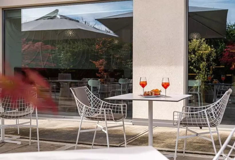 Unahotels Le Terrazze Treviso Hotel & Residence
