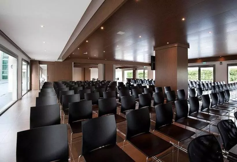 Unahotels Le Terrazze Treviso Hotel & Residence