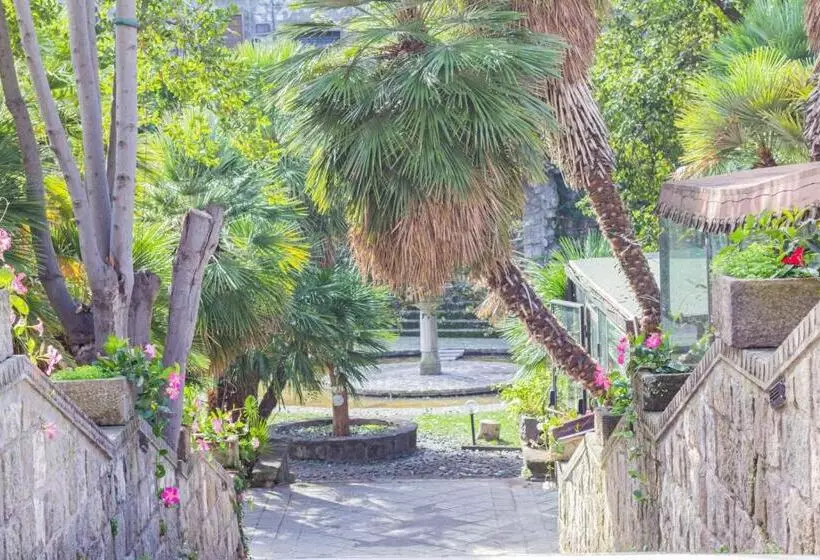 هتل Villaggio Paradosso