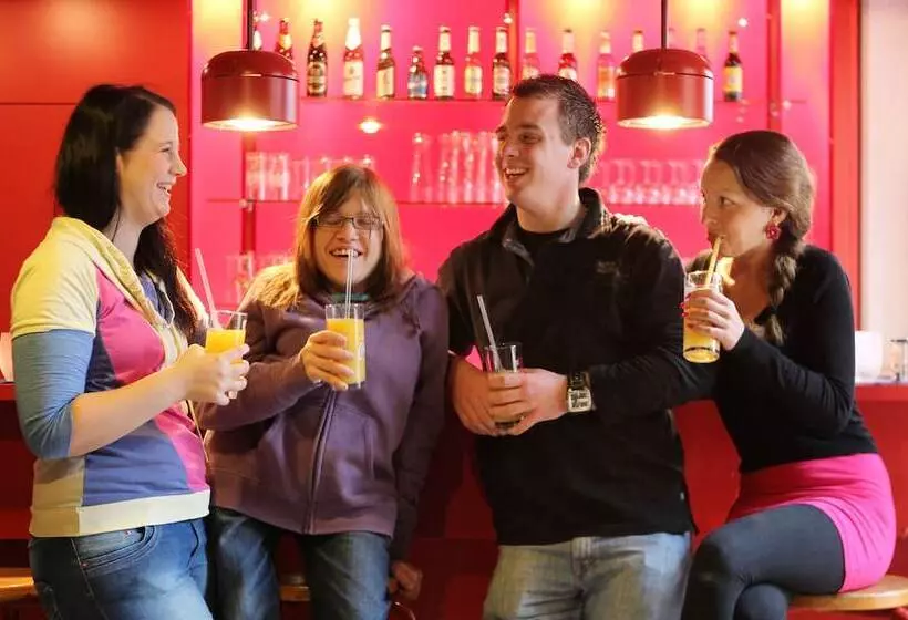 Jugendherberge Berlin   Am Wannsee   Hostel