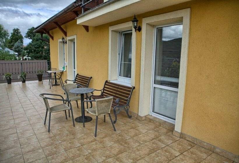 膳宿费 Penzion Fantázia Michalová