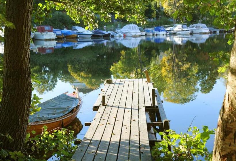 Stf Långholmen Hostel