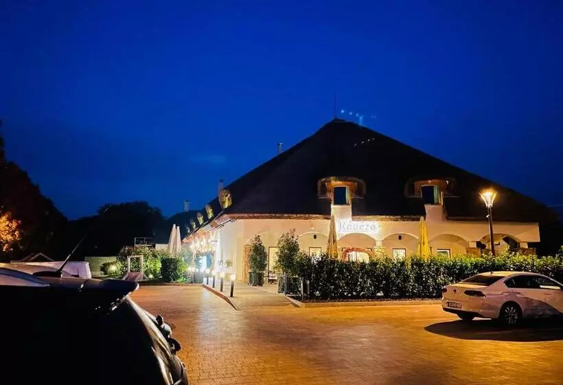 Auberge öreg Halász Fogadó