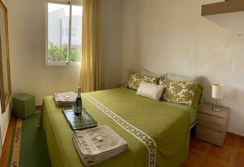 Alfaz Bed & Breakfast