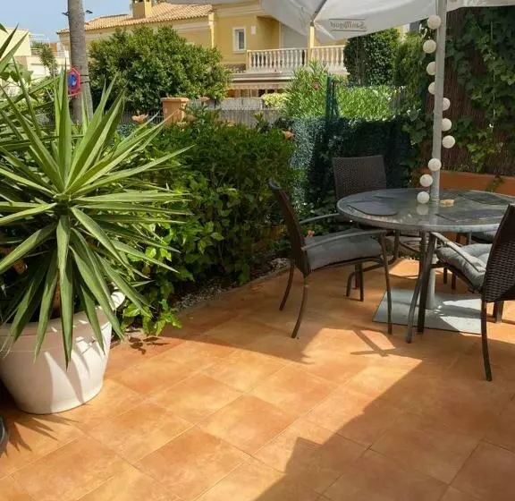 Alfaz Bed & Breakfast