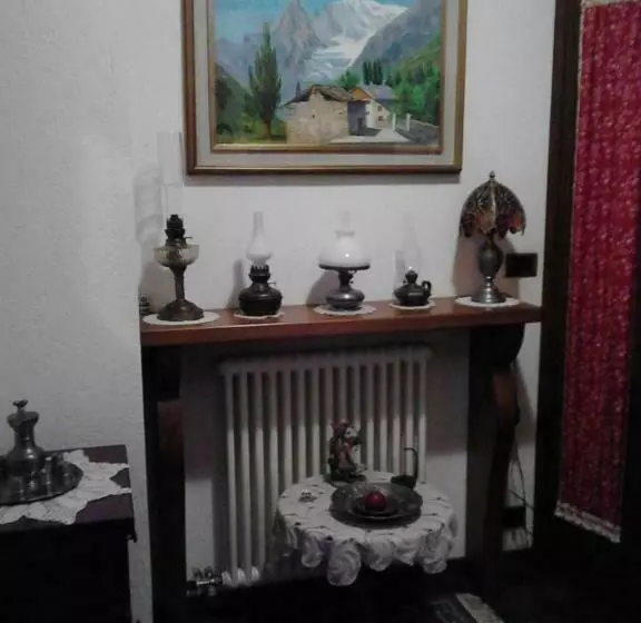 تختخواب و صبحانه Les Hirondelles