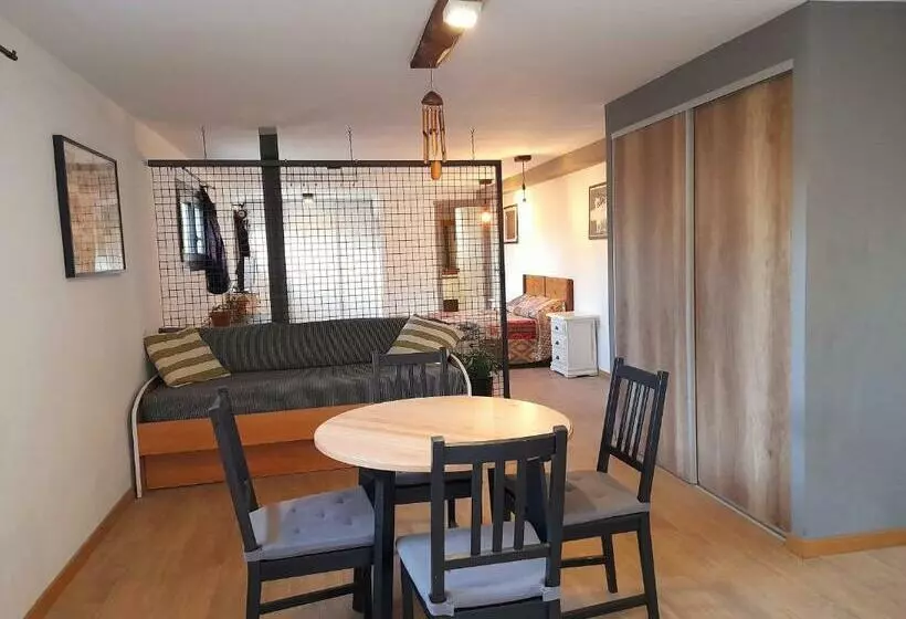 Aamiaismajoitus (B&B) Oasis Sierra