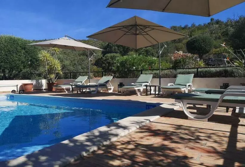 Aamiaismajoitus (B&B) Quinta Da Familia