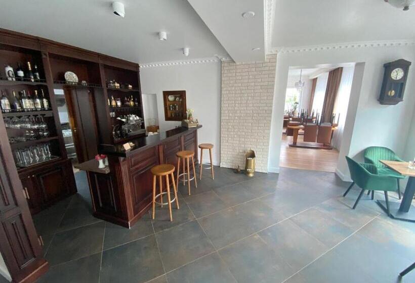 Отель Altes Tor