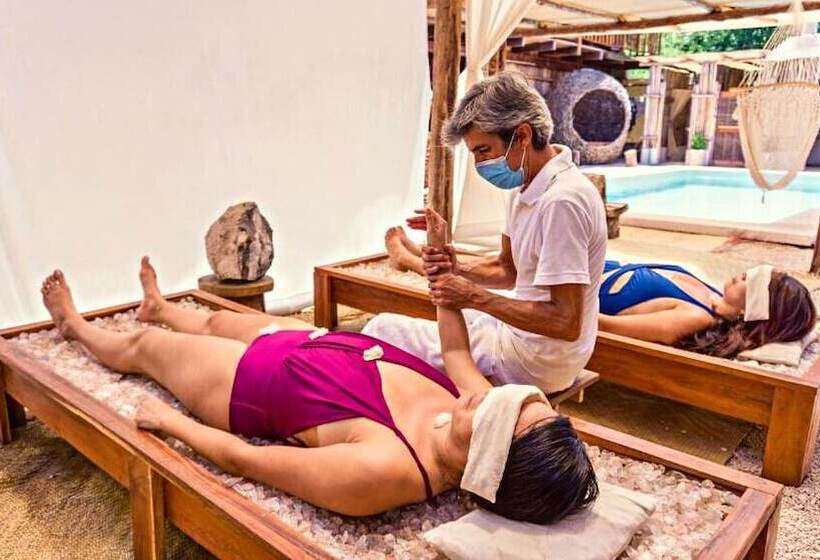 فندق Jungla Y Estrellas