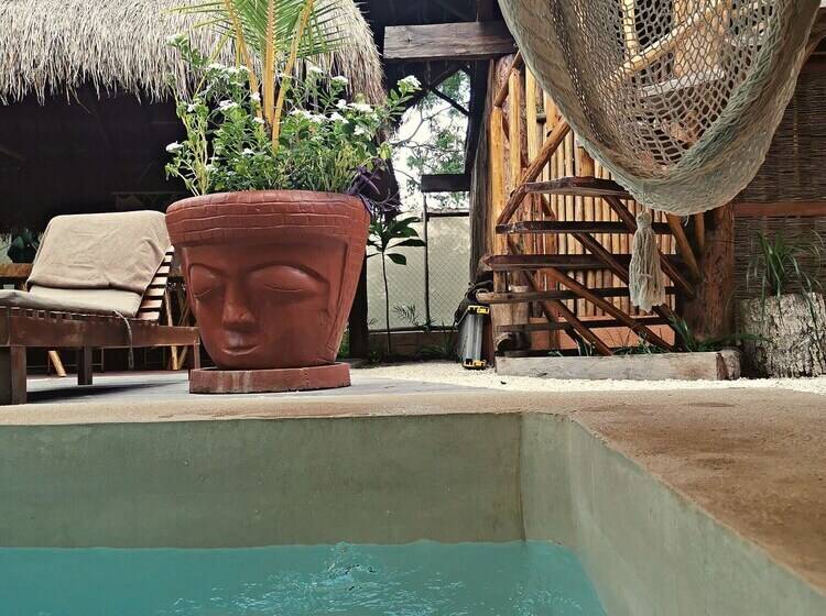 فندق Jungla Y Estrellas