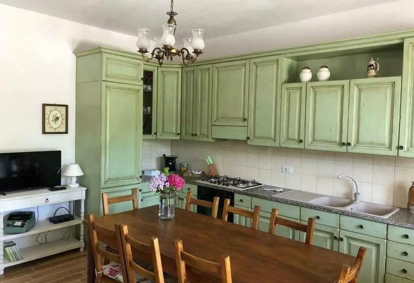 ペンション Ai Cerri Di Remí