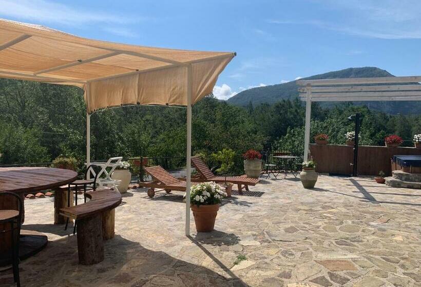 פנסיון Ai Cerri Di Remí