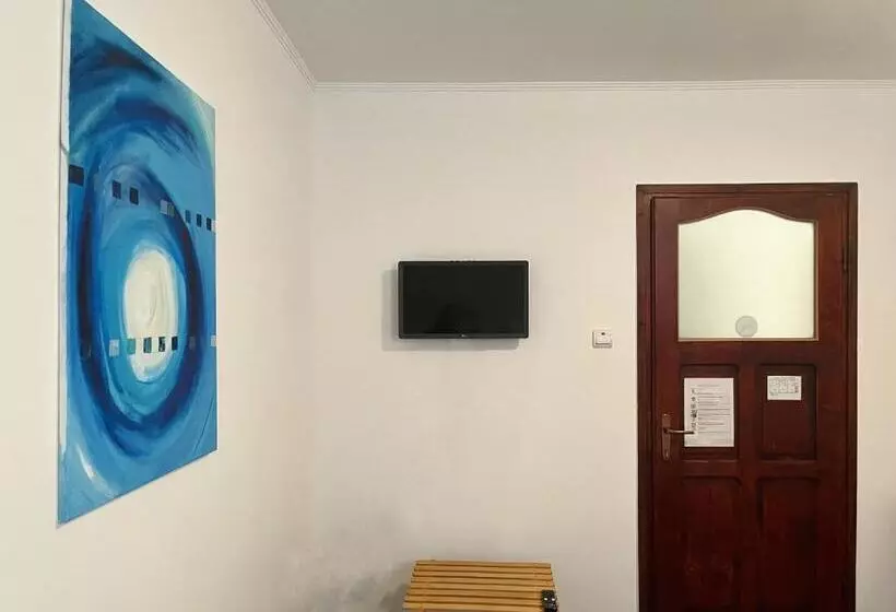 Majatalo Kati Guesthouse