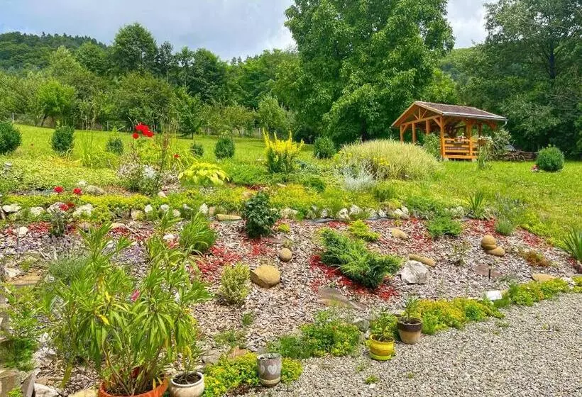 Majatalo Kati Guesthouse