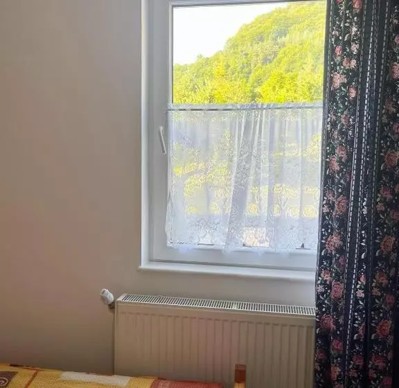 Majatalo Kati Guesthouse