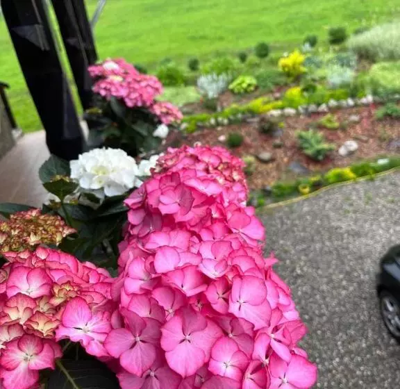 Majatalo Kati Guesthouse