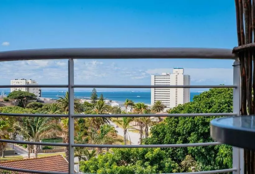 Majatalo Kingsbeach Cottages