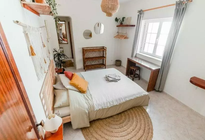 پانسیون Lemontree Eco Surfhouse