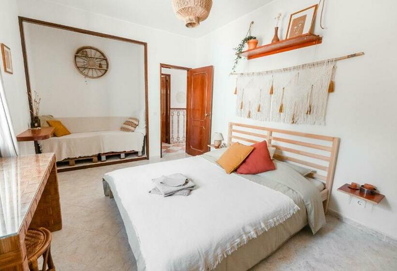 پانسیون Lemontree Eco Surfhouse