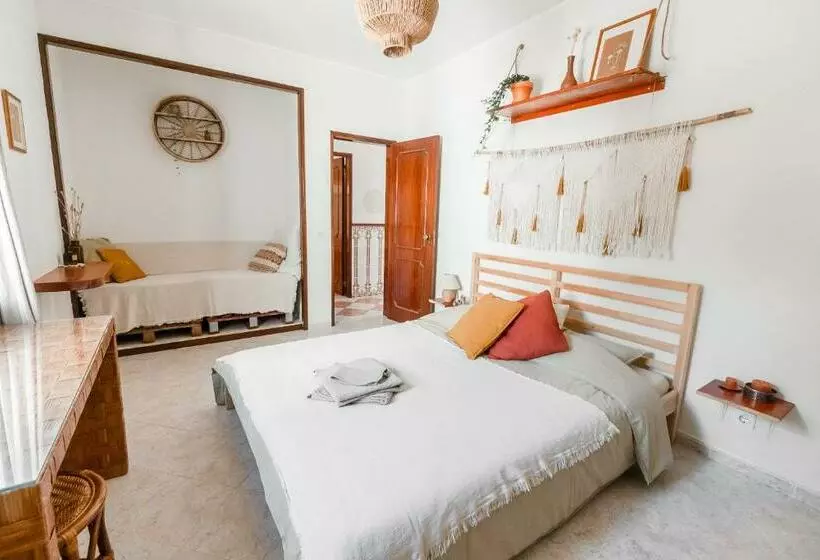 پانسیون Lemontree Eco Surfhouse