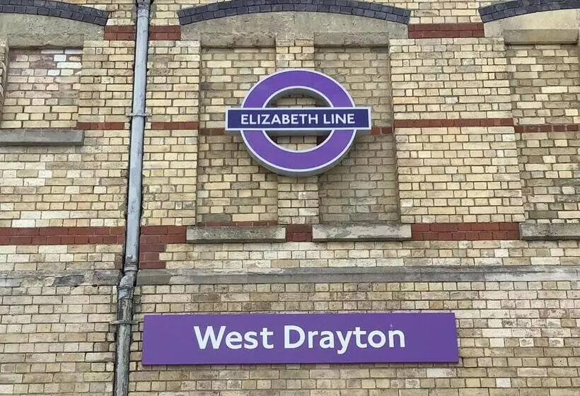 Majatalo Swan Guest House London   Heathrow