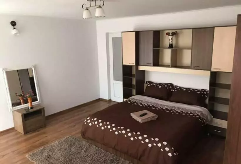 Pensiunea Lui George