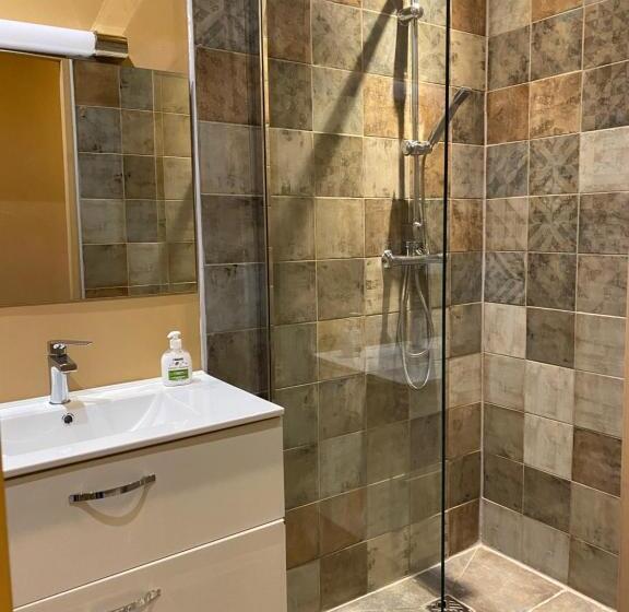 Nocleg ze śniadaniem Azal1889