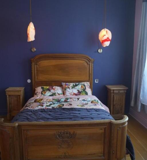 Nocleg ze śniadaniem Azal1889