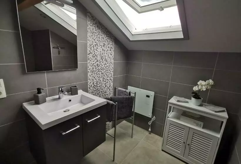 ベッドアンドブレックファースト Les Suites De Meiz