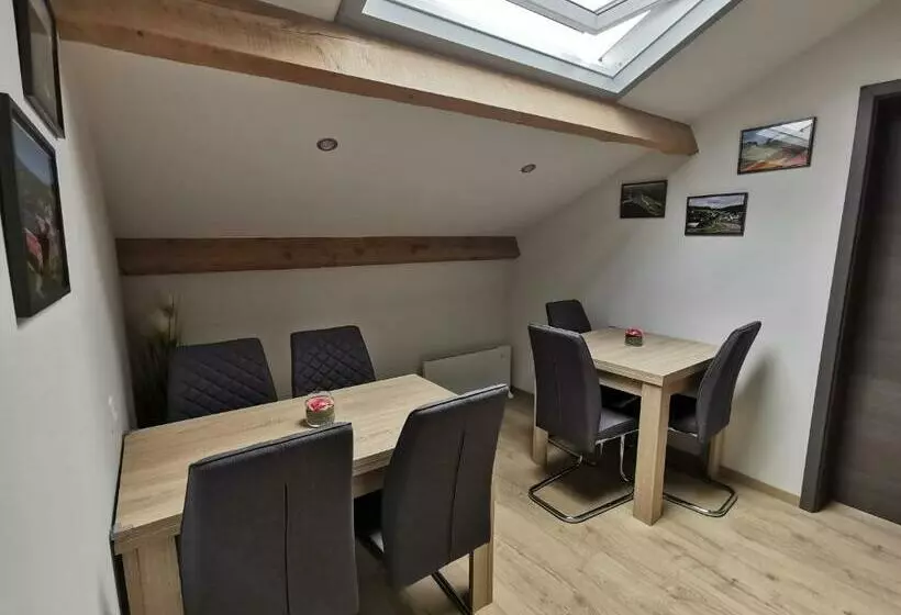 ベッドアンドブレックファースト Les Suites De Meiz