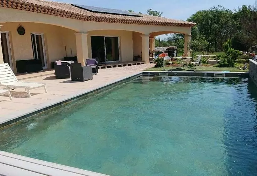 Aamiaismajoitus (B&B) Villa Les Marmottes