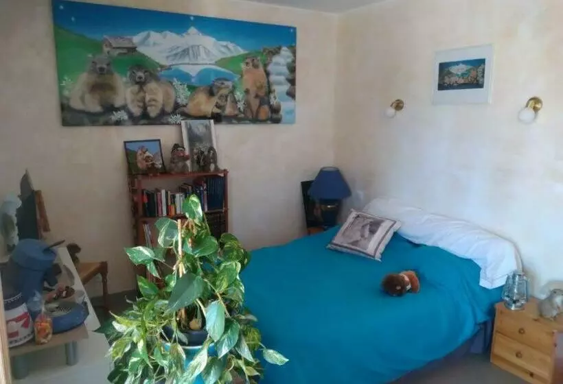 Aamiaismajoitus (B&B) Villa Les Marmottes