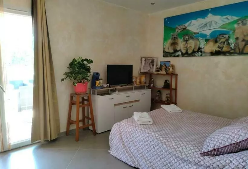 Aamiaismajoitus (B&B) Villa Les Marmottes