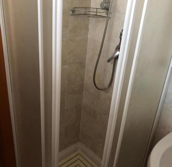 住宿加早餐  Villa Paradiso