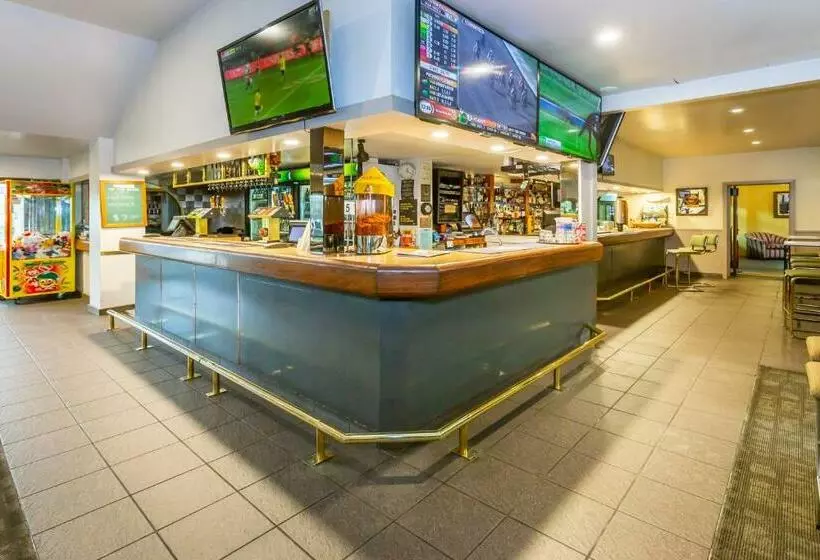 The Grand Hotel & Bar   Akaroa