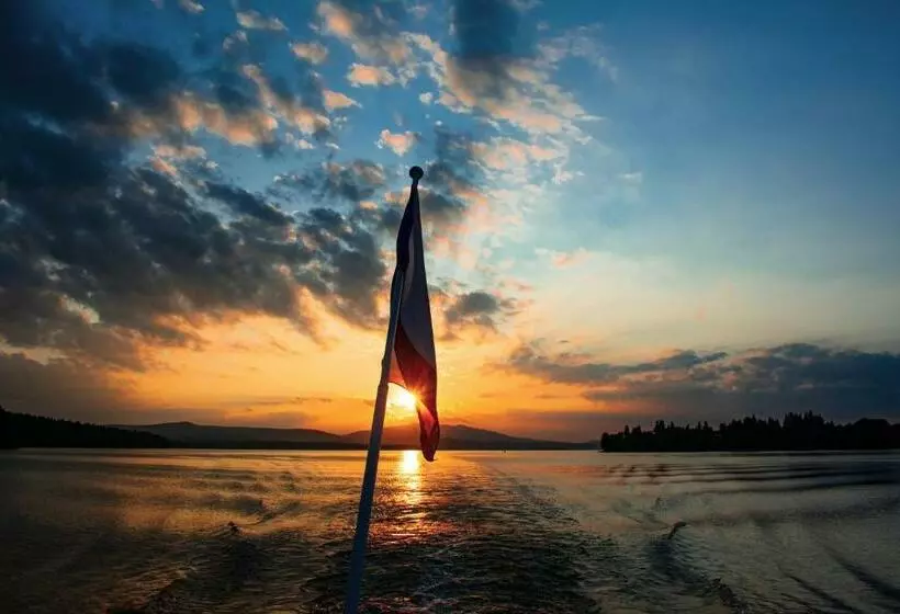 Ubytování Hanka V Hotelovém Pokoji C408 Top View