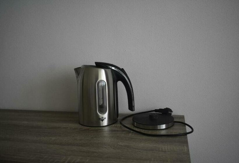 Ubytování Hanka V Hotelovém Pokoji C408 Top View