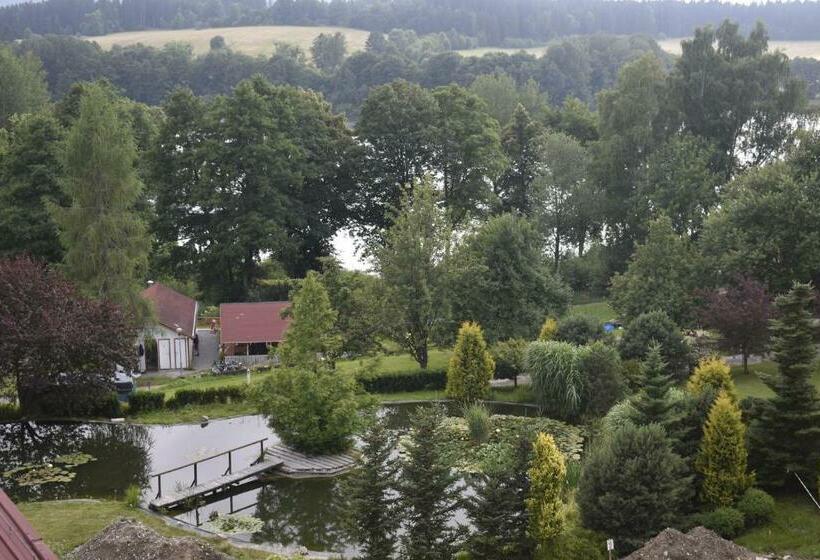 Ubytování Hanka V Hotelovém Pokoji C408 Top View