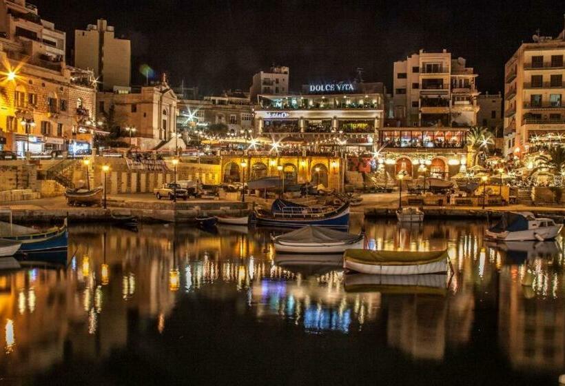 پانسیون Ave Maria Guest House