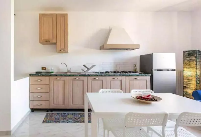 ペンション Villa Mariel Suites & Apartment