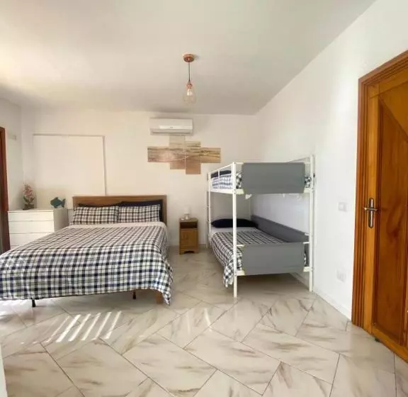 ペンション Villa Mariel Suites & Apartment