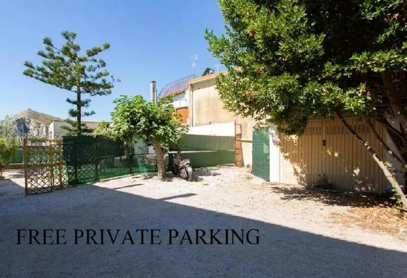 ペンション Villa Mariel Suites & Apartment