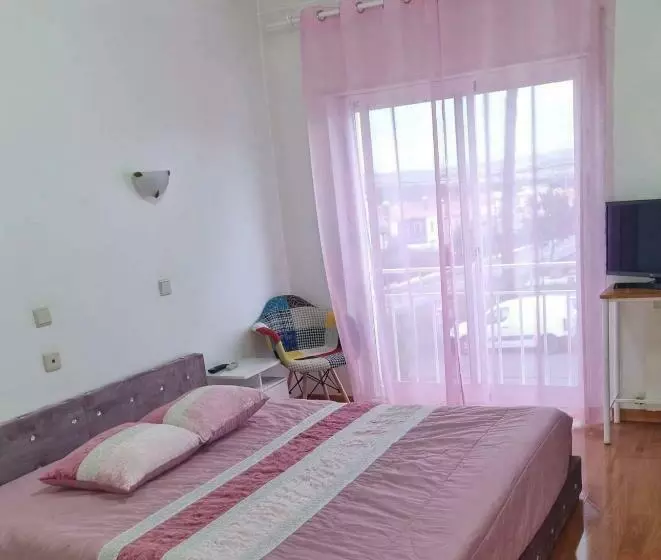 هاستل Residencial O Ninho Do Pinhal
