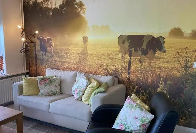 Aamiaismajoitus (B&B) Appartement Greidesicht Kollumerpomp