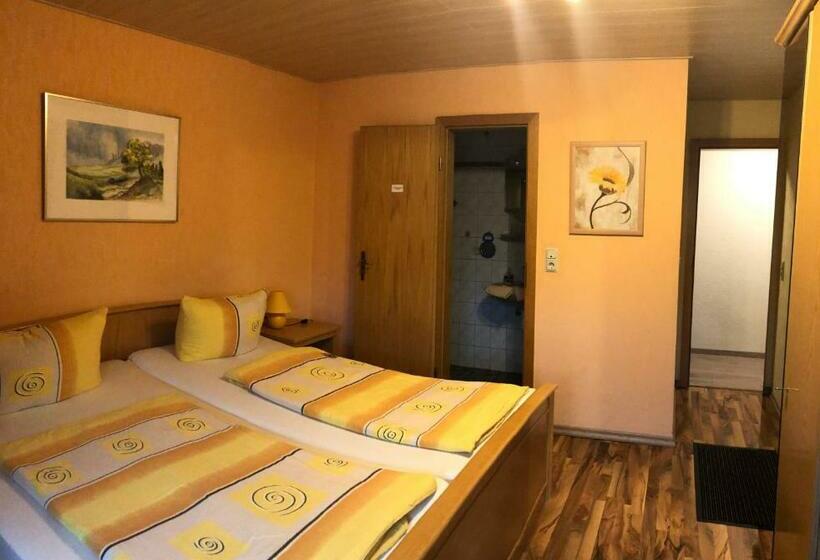 Bed and Breakfast Gästehaus Manfred Christoffel