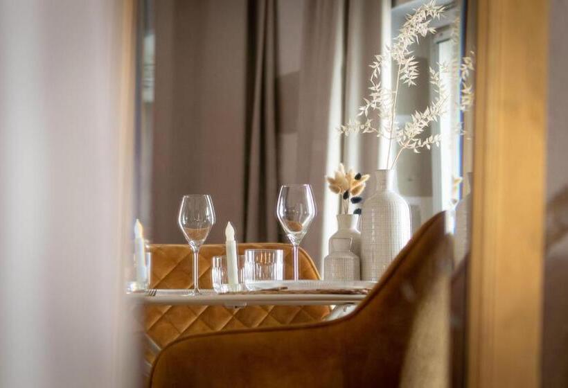 تختخواب و صبحانه Love Room Bohème Les Petits Plaisirs